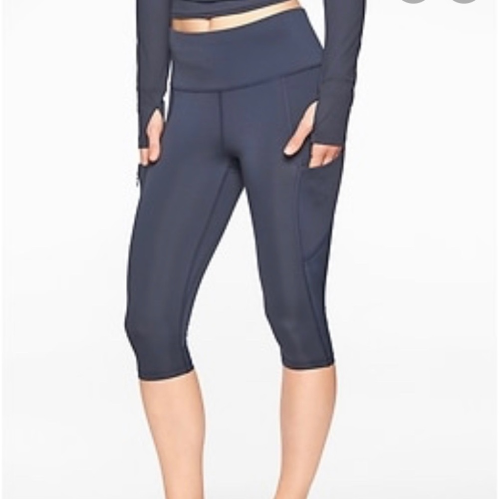 Athleta crop leggings